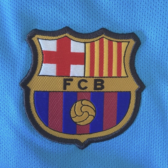 Nike Authentic FC Barcelona Jersey - Picture 2 of 5